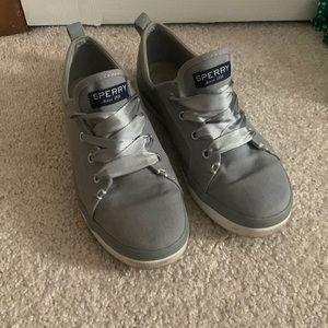 Womens sperry sneakers